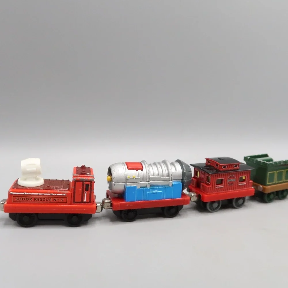 Thomas & Friends Round Magnet Trains lot Troublesome Truck  Emily Tender Jet Car
